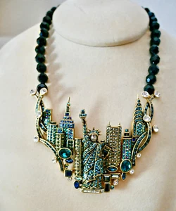 New $330 HEIDI DAUS Coveted New York Skyline Sparklescape Crystal Necklace - Picture 1 of 8