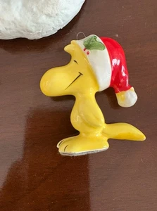 Vintage 1965 1972 Peanuts Woodstock Santa Hat Christmas Ornament Ceramic 2.5" - Picture 1 of 5