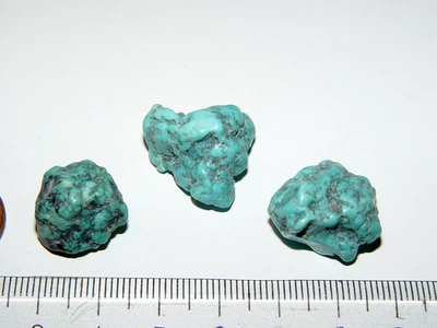 3 Stück Türkis Naturstein Edelstein Heilstein zusammen ca. 12 Gramm (#19) - Bild 1 von 3