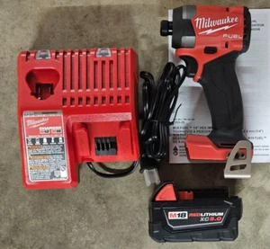 NEW Milwaukee M18 FUEL 1/4" Brushless Impact Driver w/ 5.0aH Battery 2953-20 - Picture 1 of 2