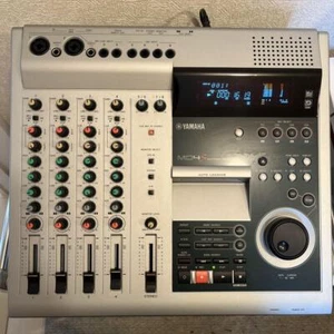 Yamaha MD4S  MiniDisc Multitrack Digital Recorder Mixer Japan - Picture 1 of 11