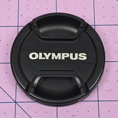 Olympus OEM LC-58C 58mm Front Lens Cap - Image 1 of 2