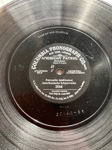 COLUMBIA PHONOGRAPH ( BLACK/SILVER LABEL) AMERICAN PATROL -CHAS. P. LOWS - Picture 1 of 3