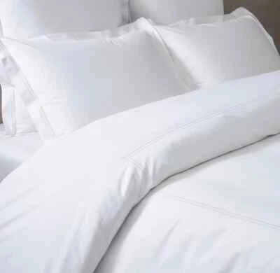 Funda nórdica Restauración Hardware KING Hotel italiano satinado BLANCO con arena Foto 1 de 4