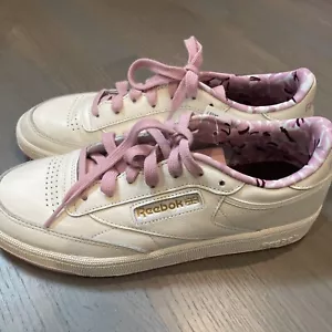 NWT women Reebok Club C 85 tennis sneakers white pink chalk/clapnk/maroon 9.5 9 - Picture 1 of 10