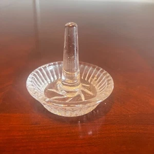 Vintage Clear Crystal Glass Ring Holder & Trinket Dish Starburst Base Design - Picture 1 of 6