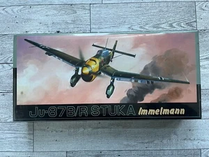 Fujimi - The WWII Air Plane German Ju-87B/R Stuka Immelmann - 1/72 - #F-13 - Bild 1 von 4
