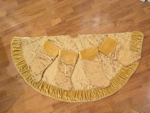 Gold Jacquard Velvet Gathered Edge 54" Christmas Tree Skirt and 4 New Stockings - Picture 1 of 10