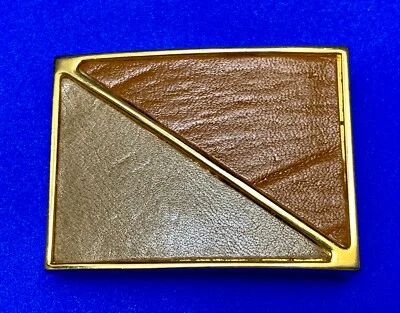 Hebilla de cinturón pequeña rectangular de cuero sobre cuero metal ambiente hippy color dorado Foto 1 de 4