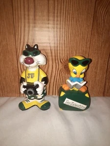 Tweety Bird & Sylvester Salt & Pepper Shaker Set Vintage 1996 San Francisco 5" - Picture 1 of 7