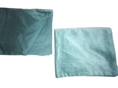 IKEA SANELA TERCIOPELO VERDE AZULADO LISO (2) FUNDAS ALMOHADA REINA 20X30 Foto 1 de 4