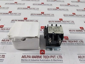 Eaton XTCDDP2P25 Non-Reversing AC Magnetic Contactor 35 Amp 380V - Picture 1 of 10