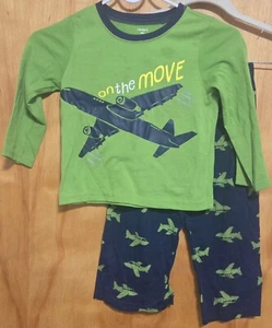 GREEN BOYS PAJAMA AEROPLANE - Picture 1 of 3