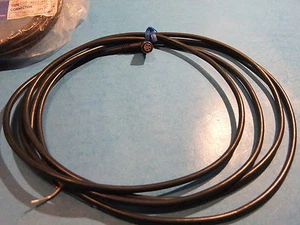 OMRON   XS3F-M422-402-R  Sensor - Picture 1 of 4