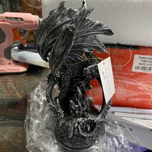 Estatua de dragón gótico - Imagen 1 de 8