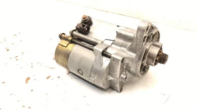 Motor de arranque Isuzu Pup Pickup 1986-1995 2,3 l Foto 1 de 4