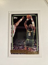 1992-1993 topps Moses Malone Gold Card #74