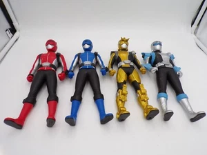 Banpresto Japan Sentai Go-Busters Vinyl 10" Figure Set Power Rangers Beast - Picture 1 of 3