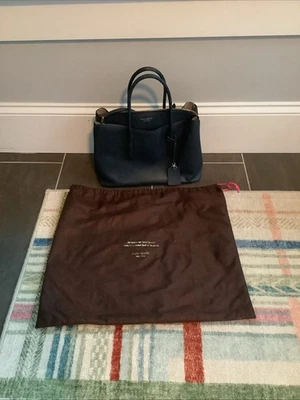 Cartera grande Kate Spade New York Margaux en cuero grano refinado azul oscuro Foto 1 de 4