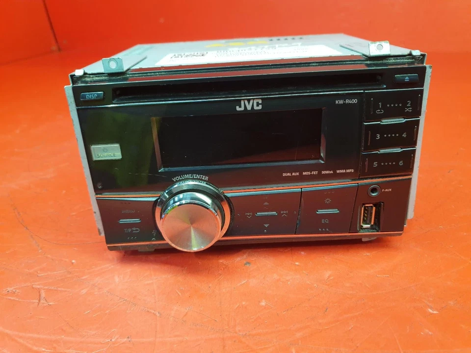 VOLKSWAGEN TRANSPORTER RADIO STEREO HEAD UNIT CD 2008 - Image 1 of 4