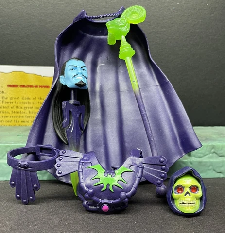 MOTU Origins Rise Of Evil Keldor Skeletor Accessory Set Cover