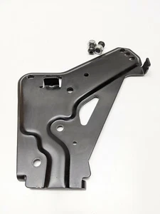 Craftsman Left adjustment Handle Mounting CMCMW260 Cordless 60v 21" Push Mower - Picture 1 of 2