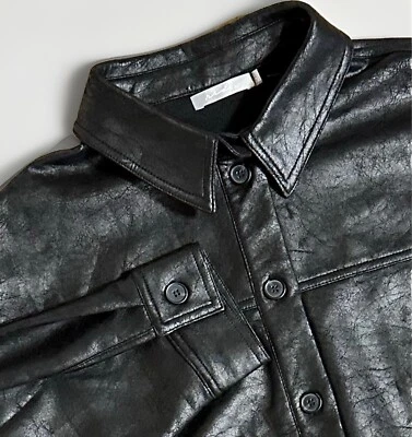 NUEVO CON ETIQUETAS ROJO por BKE Hebilla Imitación Gamuza Chaqueta Camisa Negra Abotonada Para Mujer’s LG Foto 1 de 4