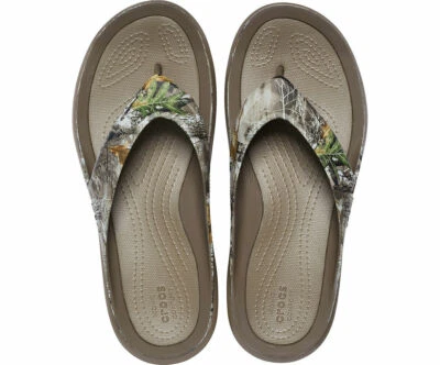 Mens Crocs Realtree Swiftwater Edge Wave Camo Flip Flops Slides 207410-267 NWT - Image 1 of 4