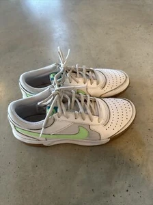 NikeCourt Air Zoom Lite 3 Womens Tennis Shoes DV3279-103 Size 7.5 - Picture 1 of 7