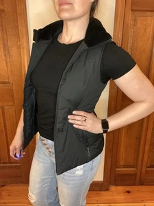 Champion C9 Black Puffer Vest Women's Outerwear Size XS - Picture 1 of 7