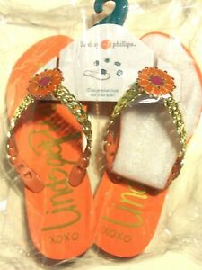 Lindsay Phillips "Erica" Gold Strap Sandals with Coral Bottom & Flower Snap Sz 6