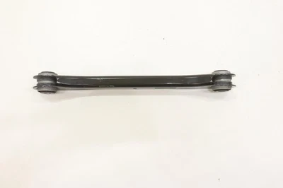 2019–2025 VOLVO XC40 ЗАДНЯЯ ПОДВЕСКА ПРАВАЯ СТОРОНА НИЖНИЙ РЫЧАГ УПРАВЛЕНИЯ ОТ ОРИГИНАЛЬНОГО ПРОИЗВОДИТЕЛЯ 32221140 - Изображение 1 из 4