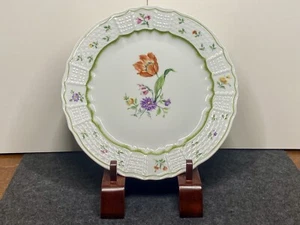 Heinrich - H & C Chambord Porcelain Floral Dinner Plate 10.5 Inches Diameter - Picture 1 of 10