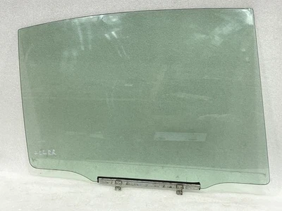 2001 LEXUS GS300 RIGHT PASSENGER SIDE REAR DOOR GLASS WINDOW - Image 1 of 4