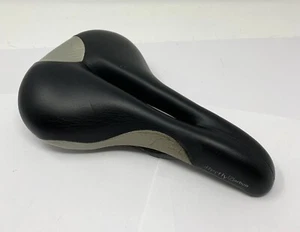 Vintage Terry Butterfly Carbon Saddle - Picture 1 of 12