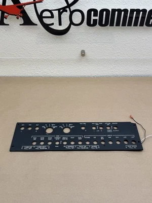 Superposición de panel de instrumentos de haya P/N: 96-384043-25 (3758) Foto 1 de 4