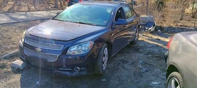 Rear View Mirror With Telematics Onstar Opt UE1 Fits 06-12 MALIBU 1339670 - Image 1 of 4