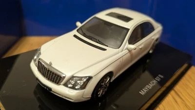 AUTOART 56157 MAYBACH 57 S 2005 - White- Diecast Model Car 1:43 NEW Boxed - Image 1 of 4