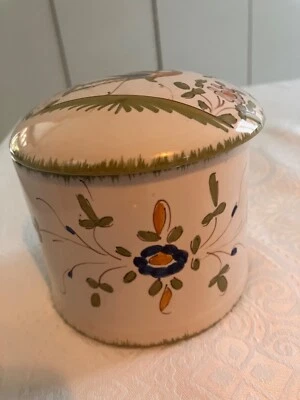 porcelaine signée MATET peinte à la  fait main  - Photo 1/4