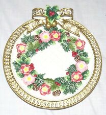 Fitz & Floyd 9.2 inch Round Rose Wreath Bow Holly Plate