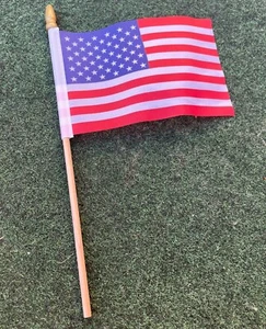 1000Pcs Small 4” X 6” American Flags on Wood Stick Mini American Flags Handheld - Picture 1 of 11
