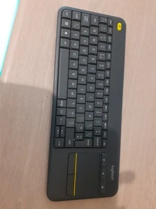 Logitech K400 Plus Wireless.plus Cambridge Touch Screen Remote Control ETC JOBLO - Afbeelding 1 van 4