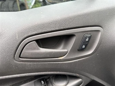 Manija de puerta interior conductor delantero izquierdo 2014 15 16 17 18 Ford Transit Connect Foto 1 de 4