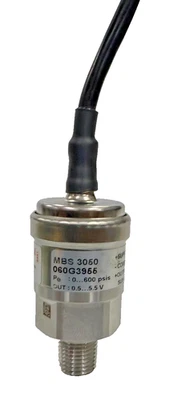 Danfoss MBS3050 060G3955 Pressure Transmitter 0-600 psi Out 0.5 .. 5.5 V DC - Image 1 of 4