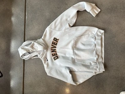 Moletom feminino Denver Nuggets, branco Nike tamanho S City Edition - Imagem 1 de 4