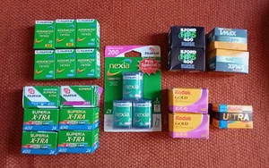 lot de 22 pellicules fujifilm , kodak , ilford ect .. - Picture 1 of 3