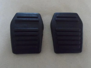 Pastiglia gomma pedale frizione pedale freno per Jaguar X Type 2001-2009 manuale x2 - Foto 1 di 12