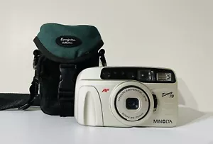 MINOLTA ZOOM 70 FILM CAMERA WITH FLASH CARRY CASE ASPHERICAL LENS 35-70MM - Picture 1 of 6