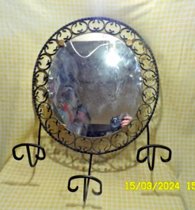 LBC C1/ VINTAGE MIROIR ROND FER FORGE ET LAITON...PORTE MANTEAU 3 PATERES.... - Picture 1 of 5