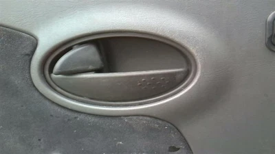 ION       2007 Door Handle Interior 30022218 - Image 1 of 4